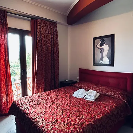Hotel Athina Loutraki  Exterior photo