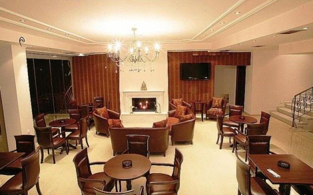 Athina Hotel