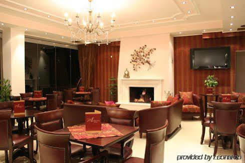 Hotel Athina Káto Loutrákion